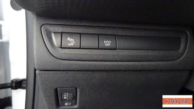 Peugeot 2008 82 S&S Signature (6)