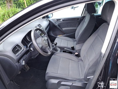 Volkswagen Golf 1.6 TDI DPF 5p. Comfortline (12)