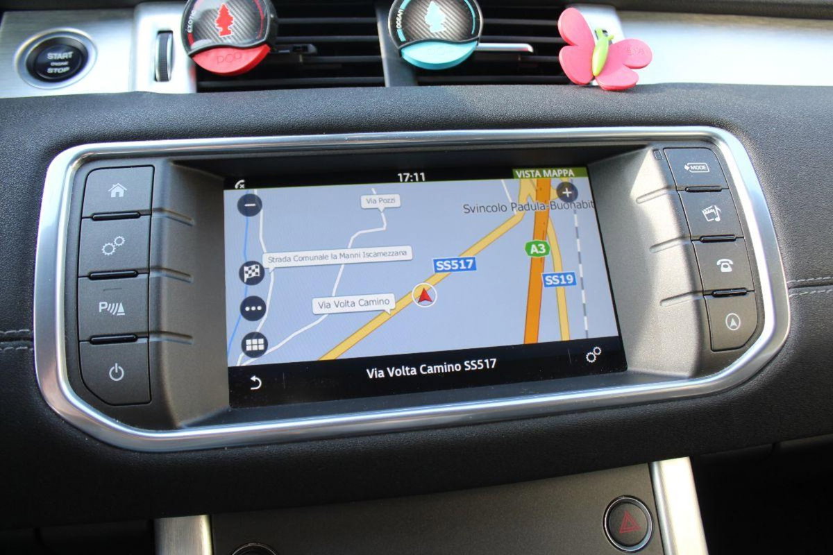 Land Rover Range Rover Evoque 2.0 TD4 150 CV 5p SE Dynamic Landmark Ed. (16)