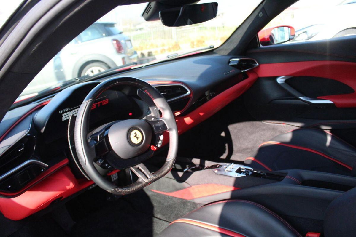 Ferrari 296 Coupé 3.0 GTB (10)