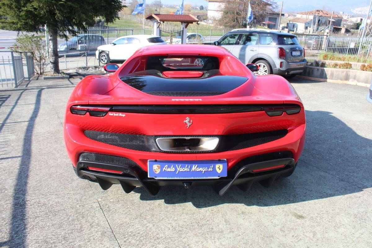 Ferrari 296 Coupé 3.0 GTB (6)