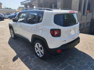 Jeep Renegade 1.3 T4 240CV PHEV 4xe AT6 S (4)