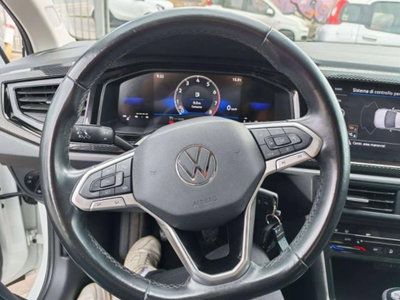 Volkswagen Polo 1.0 tsi Life 95cv (12)