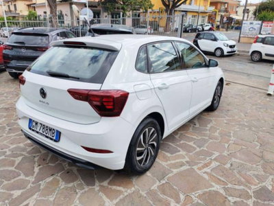 Volkswagen Polo 1.0 tsi Life 95cv (4)
