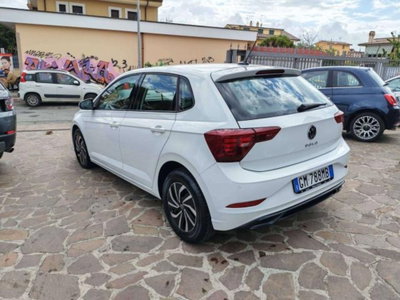 Volkswagen Polo 1.0 tsi Life 95cv (6)