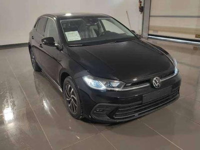 Volkswagen Polo 1.0 tsi Edition 95cv dsg (3)