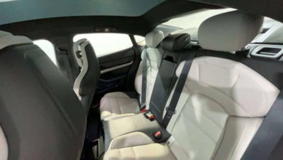 Porsche Taycan Taycan (11)