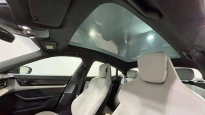 Porsche Taycan Taycan (13)