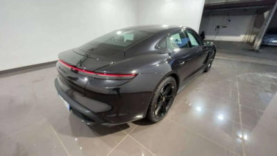 Porsche Taycan Taycan (4)