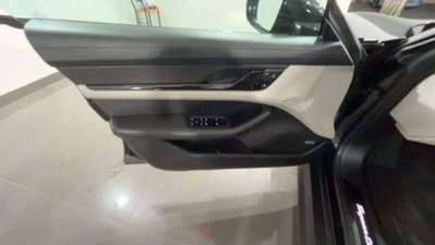 Porsche Taycan Taycan (9)