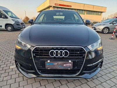 Audi A1 1.2 TFSI Attraction (2)