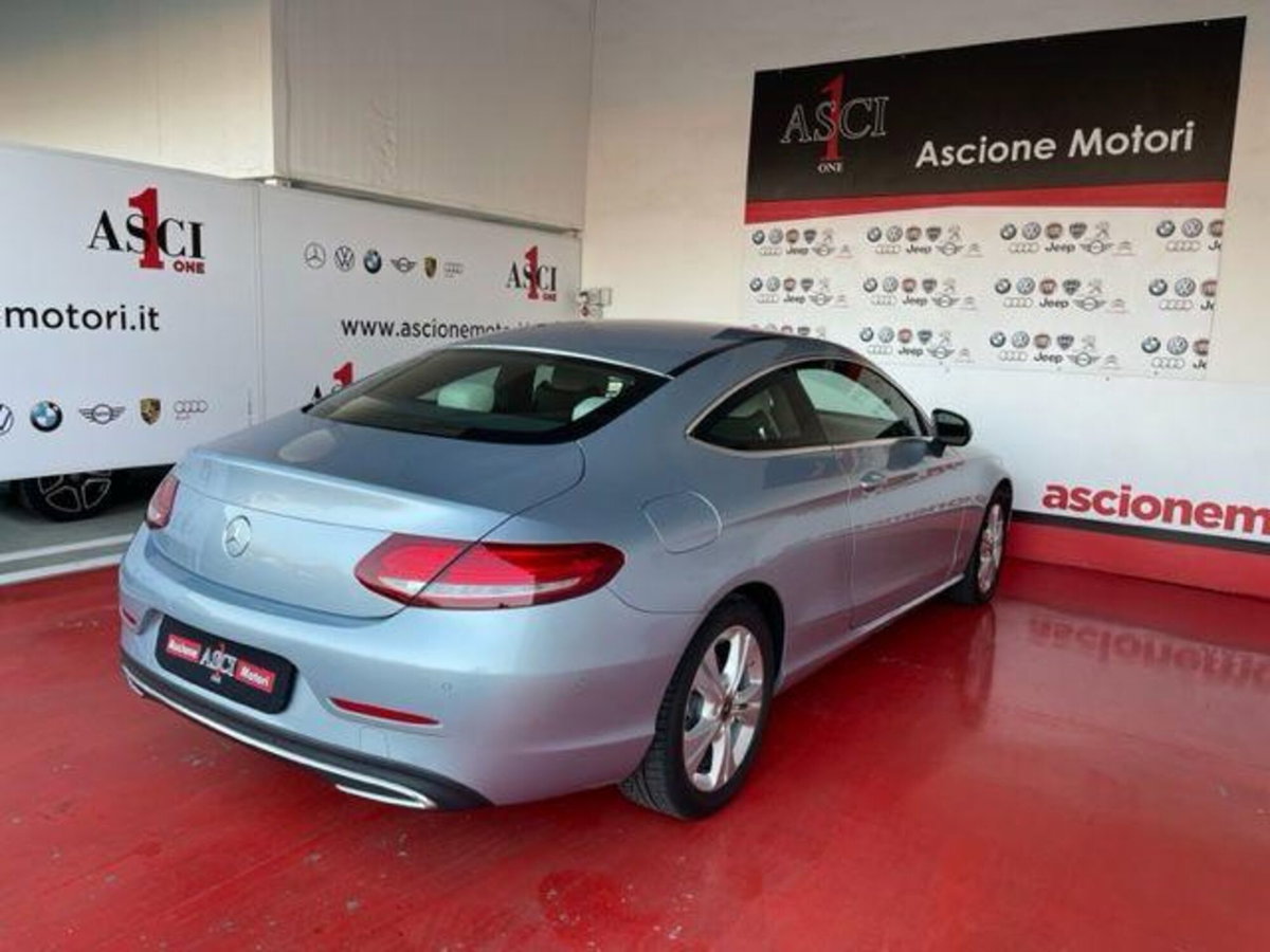 Mercedes-Benz Classe C Coupé 250 d Automatic Coupé Premium (6)