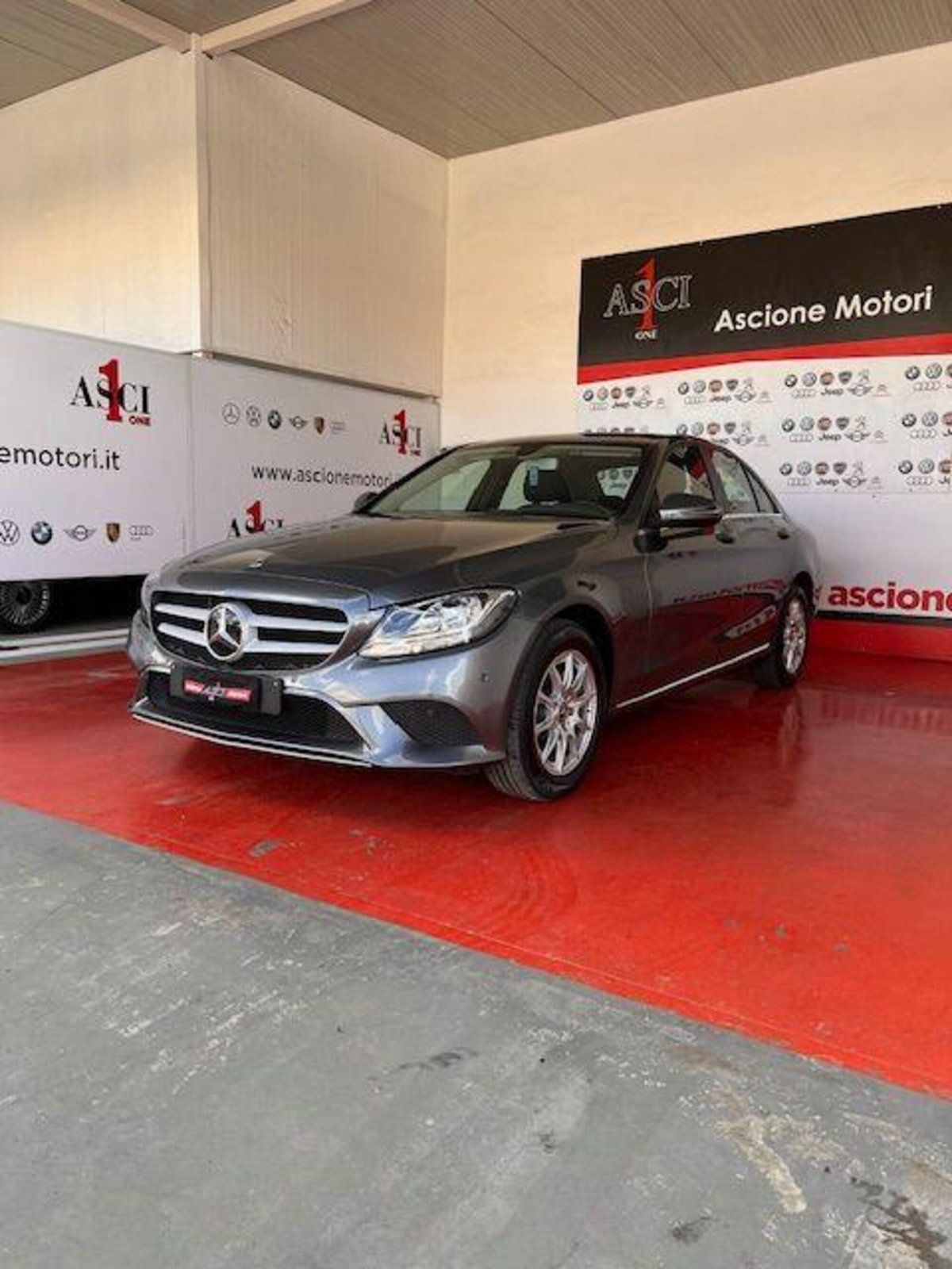 Mercedes-Benz Classe C 180 d Auto Executive (2)