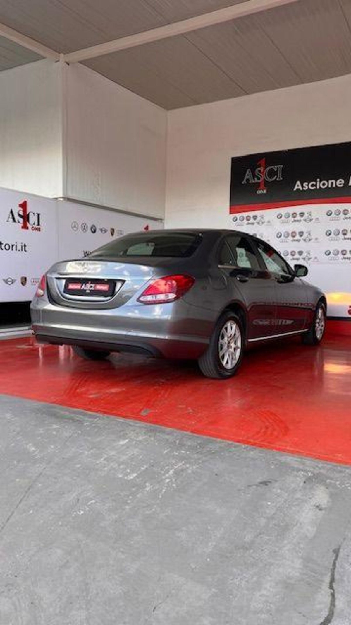 Mercedes-Benz Classe C 180 d Auto Executive (5)