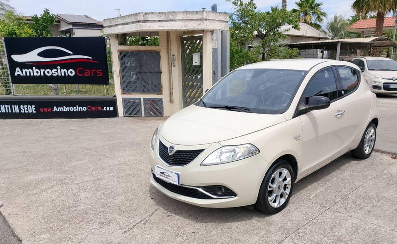 Lancia Ypsilon 1.2 69 CV 5 porte GPL Ecochic Gold