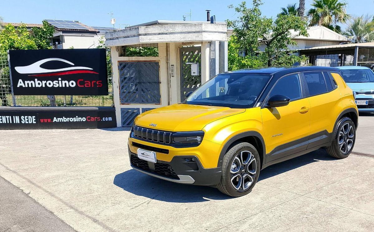 Jeep Avenger 1.2 turbo e-hybrid mhev Summit fwd 110cv edct6