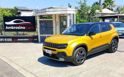 Jeep Avenger 1.2 turbo e-hybrid mhev Summit fwd 110cv edct6 (2)