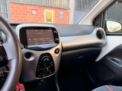 Peugeot 108 68 5 porte Allure (14)