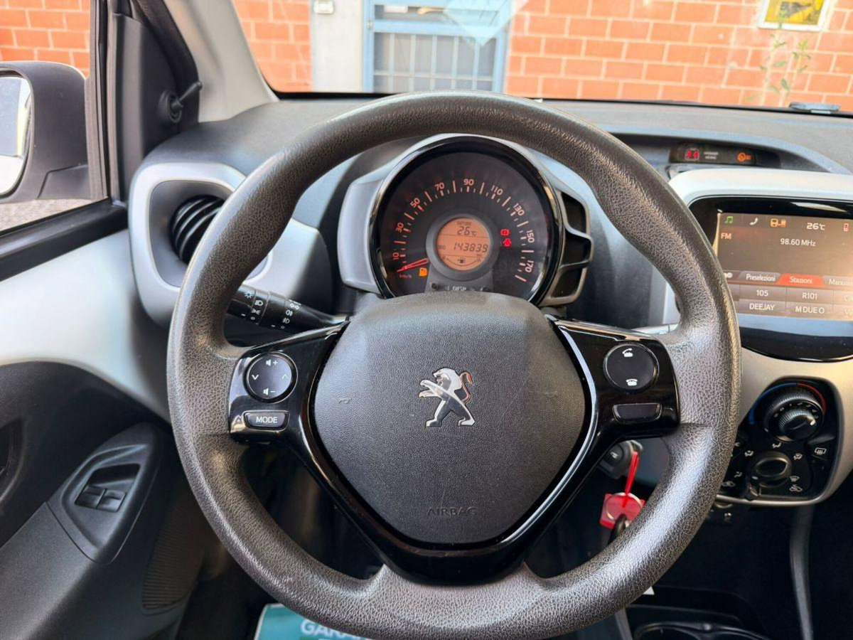 Peugeot 108 68 5 porte Allure (17)