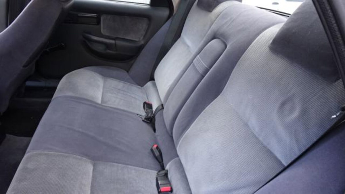 Ford Sierra 4 porte 4x4 Cosworth (15)
