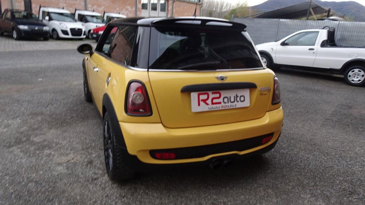 MINI Mini 1.6 16V Cooper S (10)