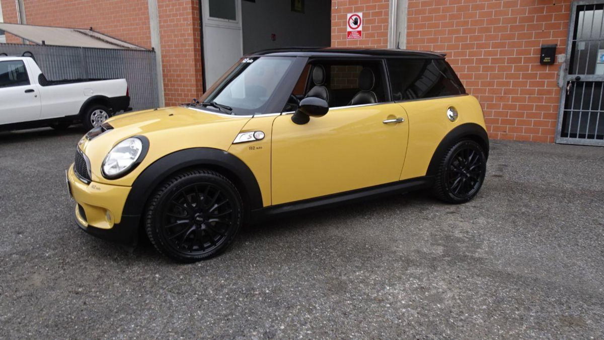 MINI Mini 1.6 16V Cooper S (5)
