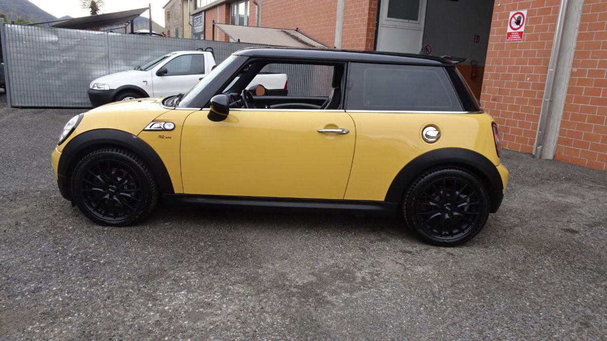 MINI Mini 1.6 16V Cooper S (6)