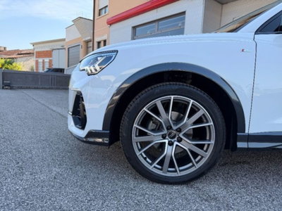 Audi Q3 Sportback 35 TDI quattro S tronic S line edition (3)