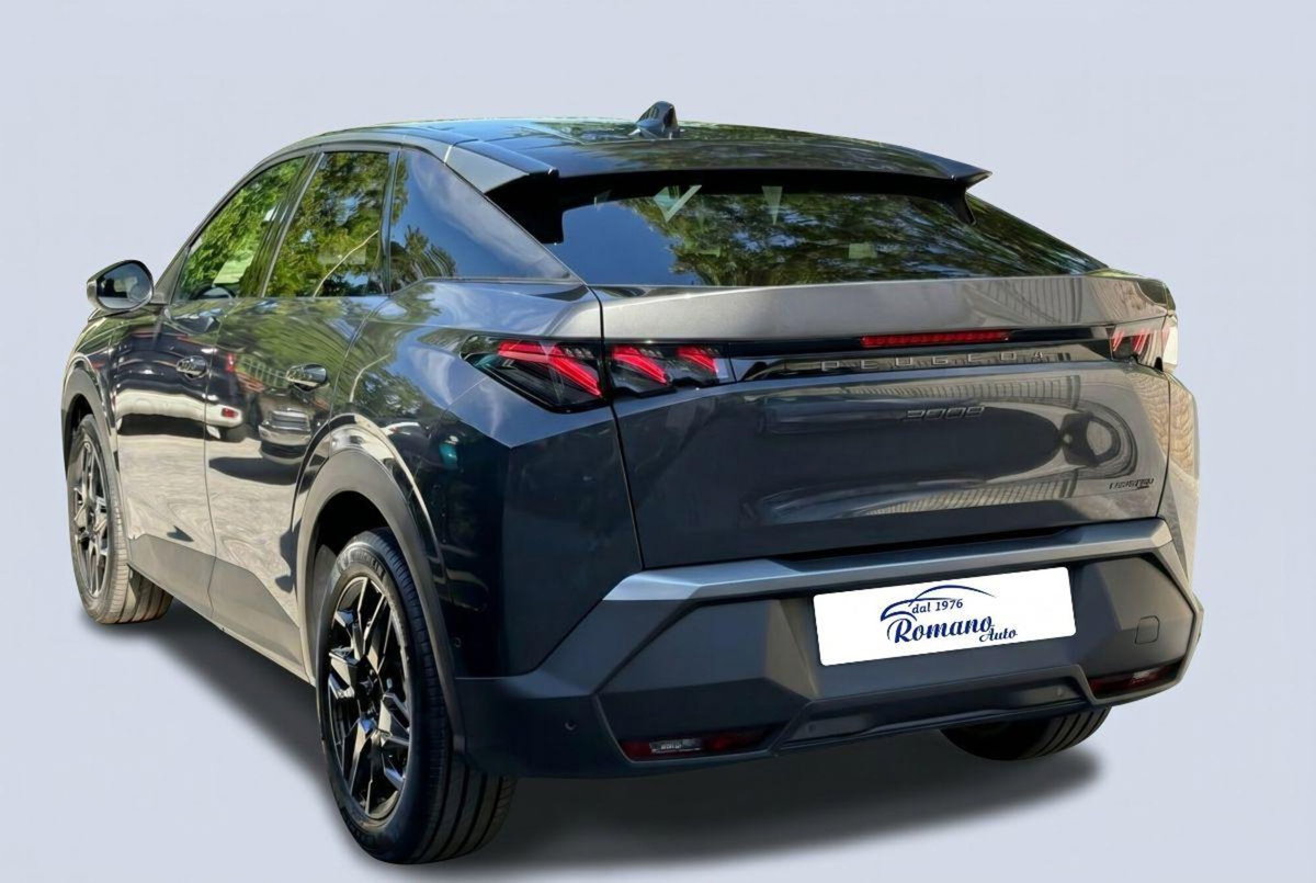 Peugeot 3008 1.2 hybrid GT 145cv e-dcs6 (3)