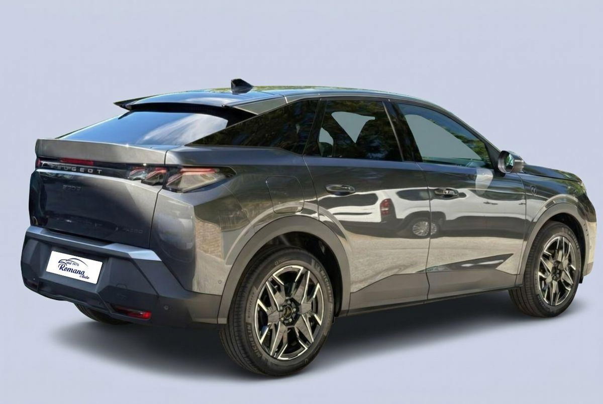 Peugeot 3008 1.2 hybrid GT 145cv e-dcs6 (4)