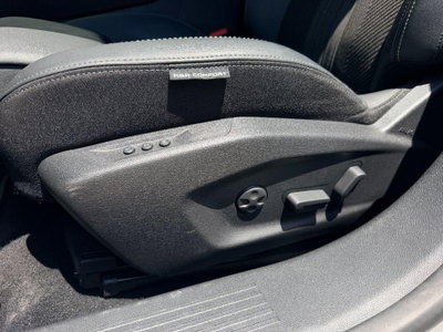 Peugeot 408 58,2 kWh GT (15)