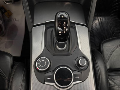 Alfa Romeo Stelvio Stelvio 2.2 Turbodiesel 210 CV AT8 Q4 GT Junior (16)
