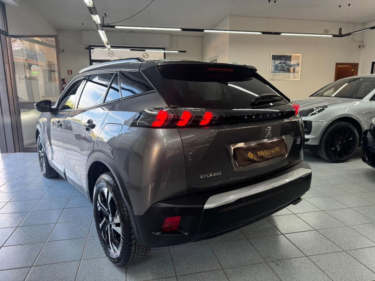 Peugeot 2008 BlueHDi 130 S&S EAT8 Allure Pack (6)