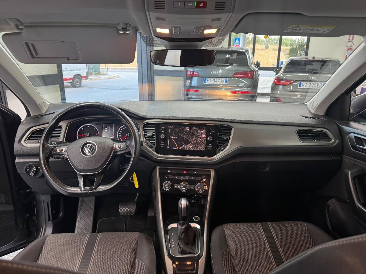 Volkswagen T-Roc 2.0 TDI SCR 150 CV DSG Business BlueMotion Technology (10)