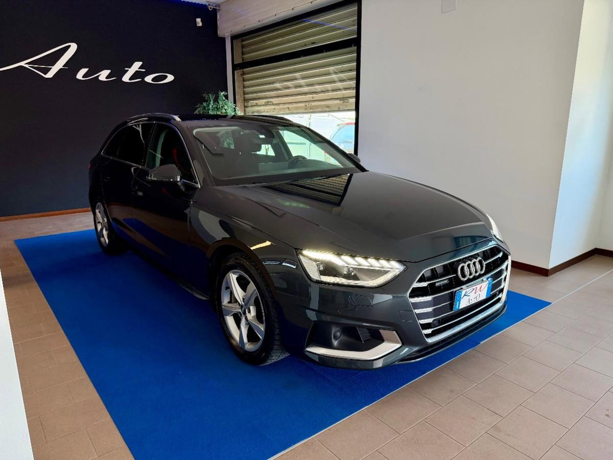 Audi A4 40 TDI quattro S tronic Business (3)