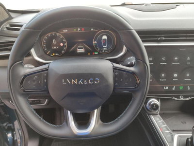 Lynk & Co 01 01 1.5 td phev (11)