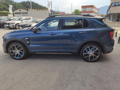 Lynk & Co 01 01 1.5 td phev (4)