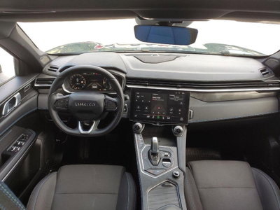 Lynk & Co 01 01 1.5 td phev (6)