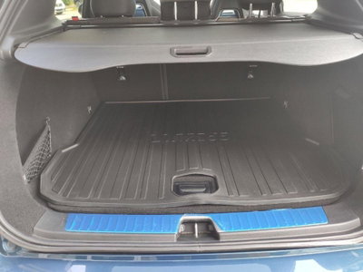 Lynk & Co 01 01 1.5 td phev (9)