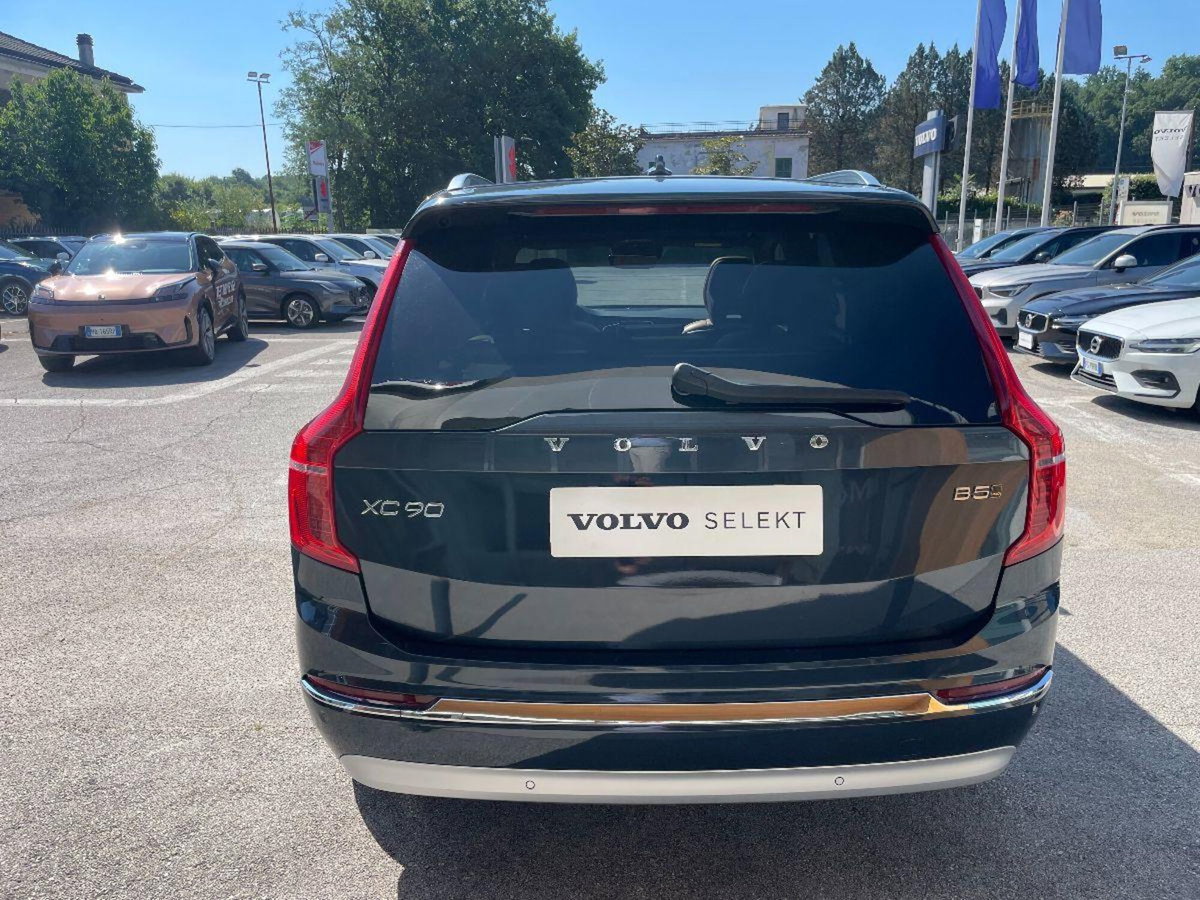 Volvo XC90 B5 (d) AWD automatico 7 posti Plus Bright (6)