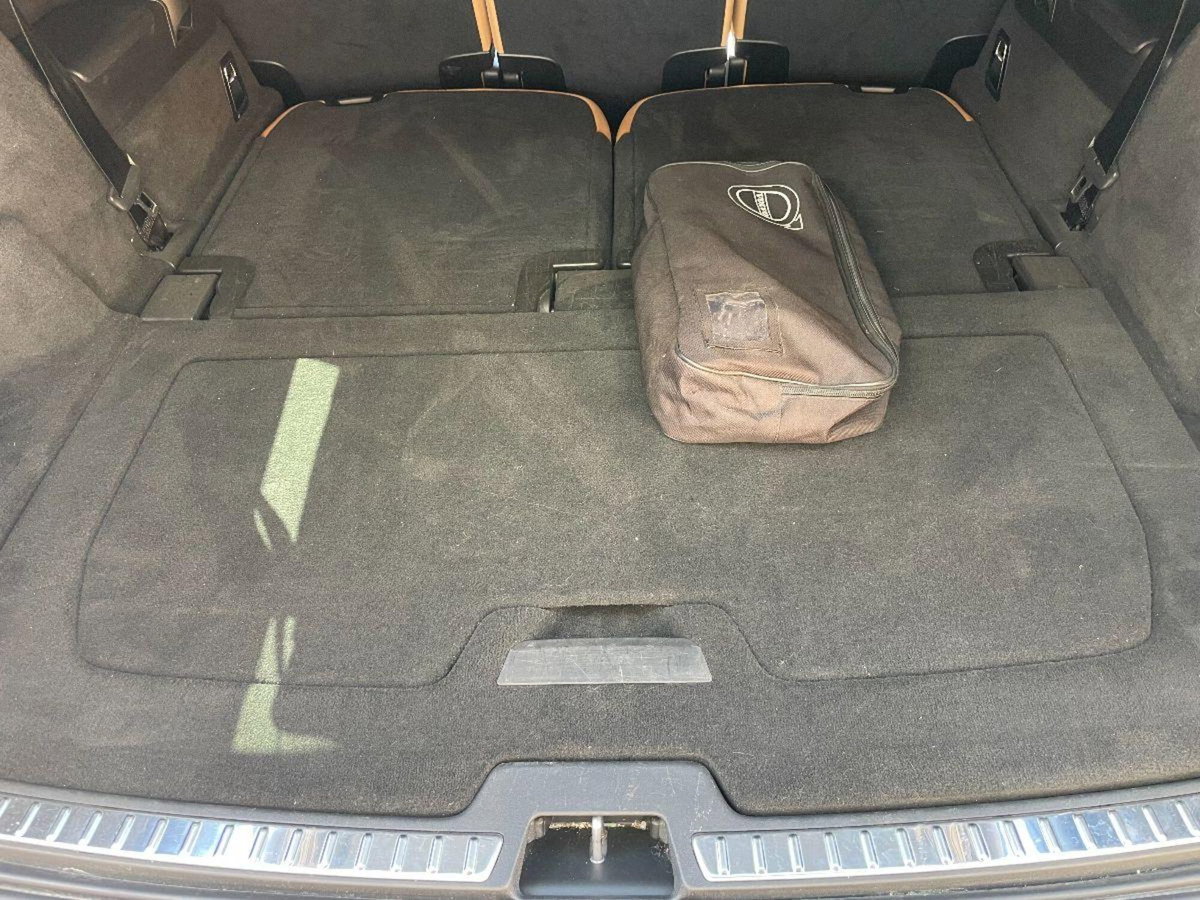 Volvo XC90 B5 (d) AWD automatico 7 posti Plus Bright (8)