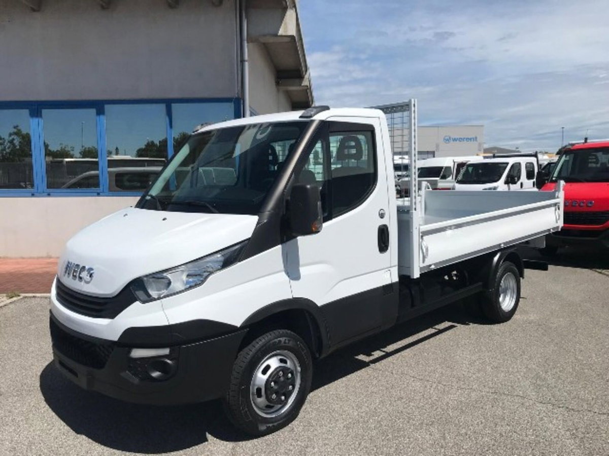 Iveco Daily Telaio 35C14 BTor 2.3 HPT PLM-RG Cabinato