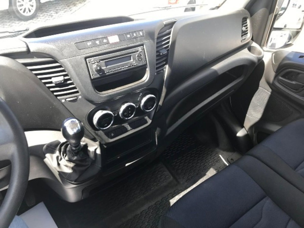Iveco Daily Telaio 35C14 BTor 2.3 HPT PLM-RG Cabinato (13)