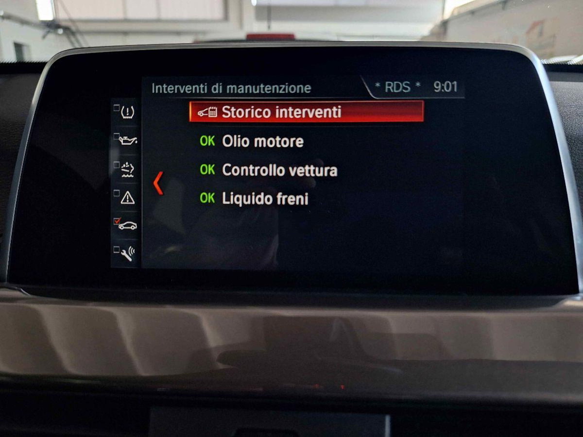 BMW X1 sDrive16d xLine Plus (14)