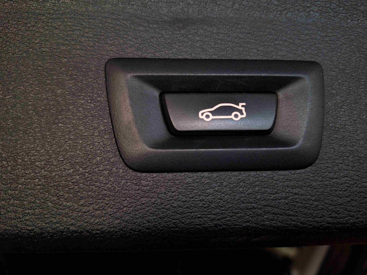 BMW X1 sDrive16d xLine Plus (20)