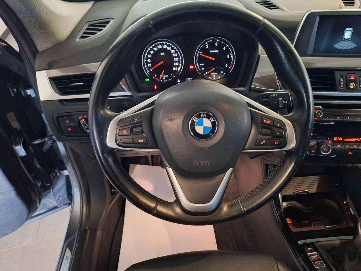 BMW X1 sDrive16d xLine Plus (8)