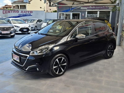 Peugeot 208 BlueHDi 100 Stop&Start 5 porte GT Line (9)