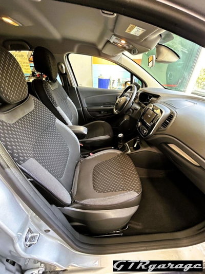 Renault Captur TCe 12V 90 CV Start&Stop Energy Hypnotic (20)