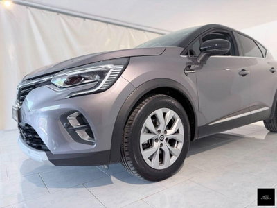Renault Captur Full Hybrid E-Tech 145 CV Techno (4)