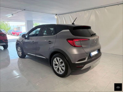 Renault Captur Full Hybrid E-Tech 145 CV Techno (8)